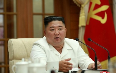 Ким Чен Ын лично извинился за убийство пограничниками чиновника из Южной Кореи