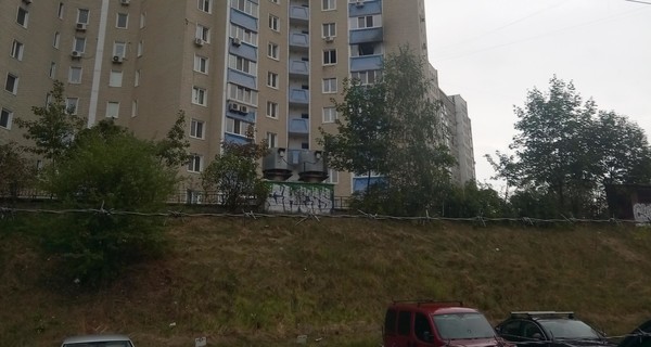 Соседи: Если бы полиция приехала раньше, гибели мальчика можно было бы избежать