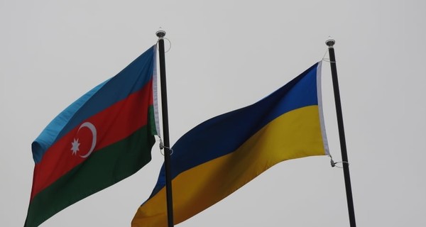 Кива поддержал Армению - посольство Азербайджана обратилось к Разумкову 
