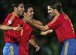 Евро-2008: Испанцы побреются налысо, если их сборная победит 
