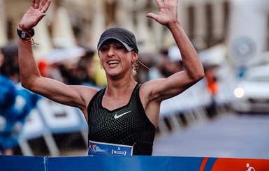 Украинская легкоатлетка победила на Софийском марафоне