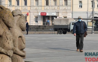 Коронавирусный Харьков: маски не носят, а в больницах не хватает коек и врачей
