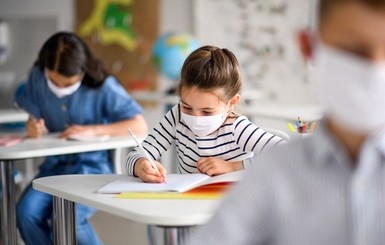 В МОН обнародовали новые правила дистанционного обучения в школах