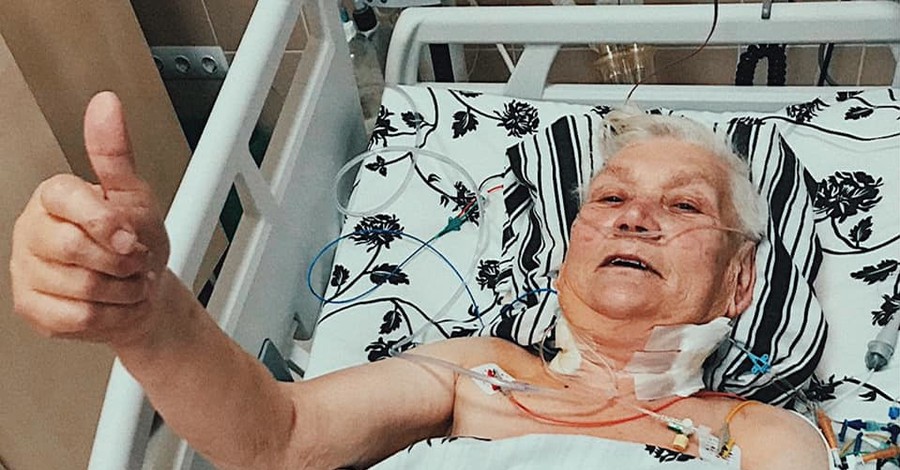 Во Львове 80-летней пациентке сделали операцию на сердце без единого разреза