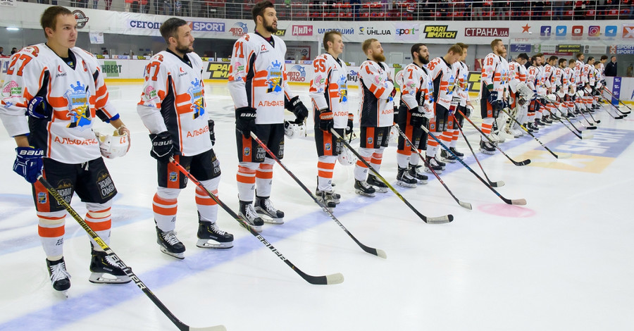 Клуб из Полтавской области неожиданно стал чемпионом Украины по хоккею