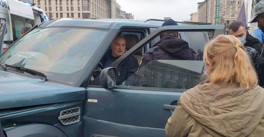Алкотестер показал, что виновник смертельного ДТП на Майдане в Киеве был трезв