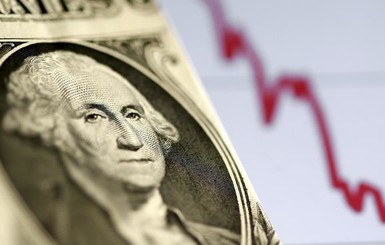Курс валют на сегодня: доллар самый дорогой за два года