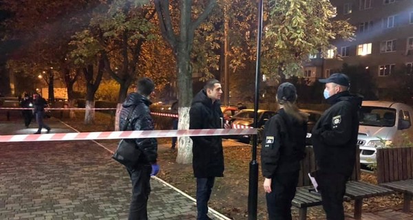 В Ивано-Франковске мужчина устроил стрельбу на улице: ранены два человека