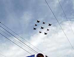 Во время парада на головы киевлян могут упасть самолеты 