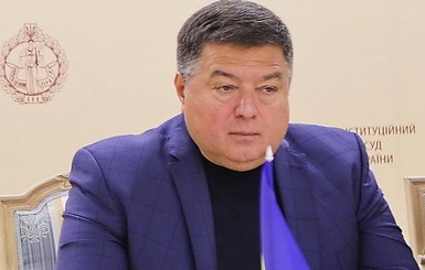 Глава КСУ посоветовал СМИ искать в Донецке его тещу-владелицу дома под Киевом 