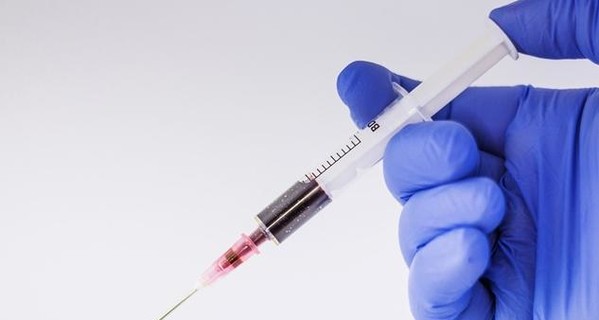 Вакцина от коронавируса: создатели одного из препаратов заявили об эффективности в 90%