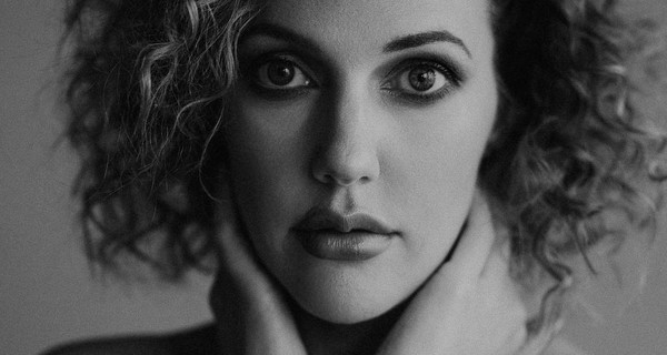 Актриса Мерьем Узерли выходит замуж за отца  будущего ребенка