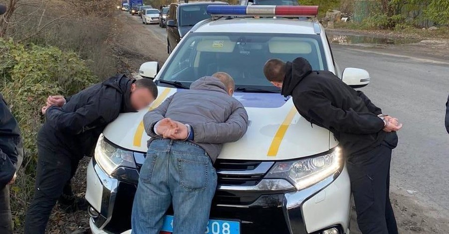 Под Киевом задержали парней, которые устроили стрельбу на заправке