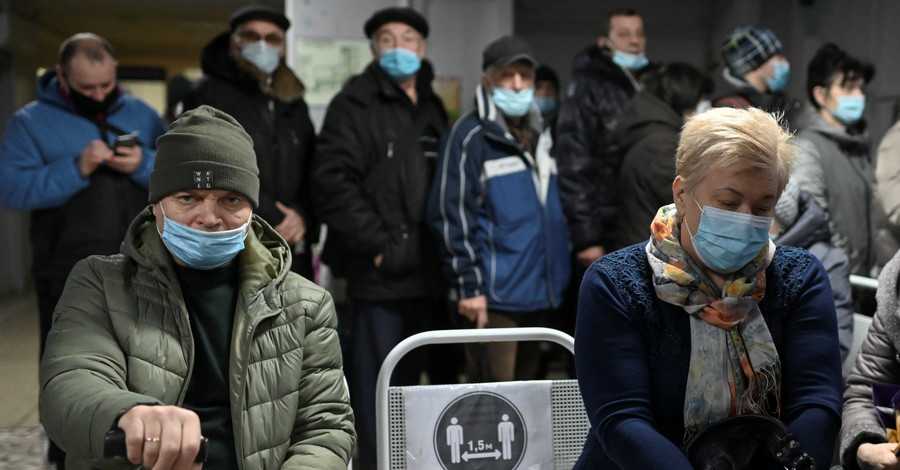 В Украине второй день подряд больше 10 тысяч новых случаев коронавируса за сутки