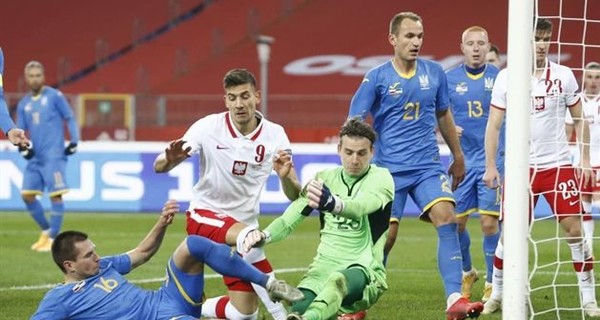 Украина уступила Польше в товарищеском матче