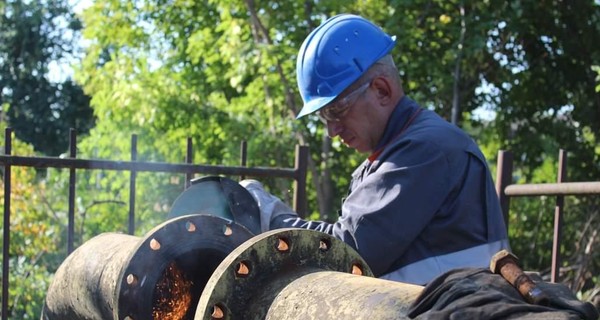 На Прикарпатье укрепляли берег, а в итоге оставили без газа 102 дома