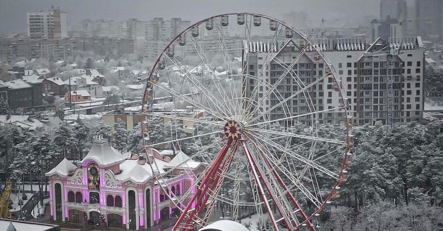 В Харькове выпал первый снег