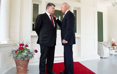 Джо Байдену - 78. Порошенко поздравил его первым из украинских политиков