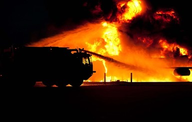 На Днепропетровщине в пожаре погибли двое детей