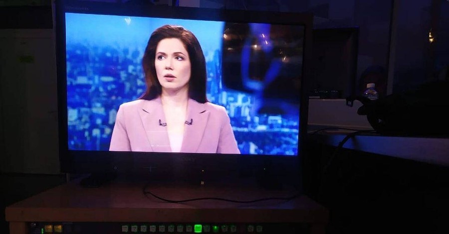 Ездила в Крым: ведущей российского телеканала РБК запретили въезд в Украину