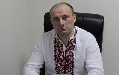 Черкасский мэр-бунтарь извинился перед Зеленским