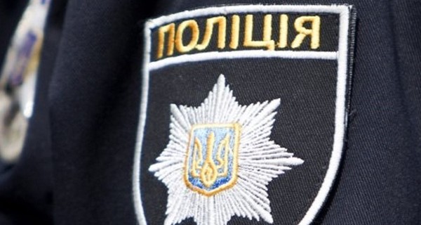 В Киеве неизвестные напали на подростков на территории учебного заведения