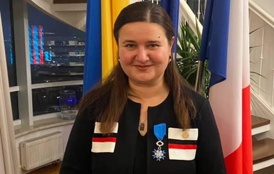 Экс-министра финансов Маркарову наградили национальным орденом Франции 