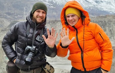 Дмитрий Комаров - о новой экспедиции: Холод, жара, горы, пустыни. Все меняется и мелькает