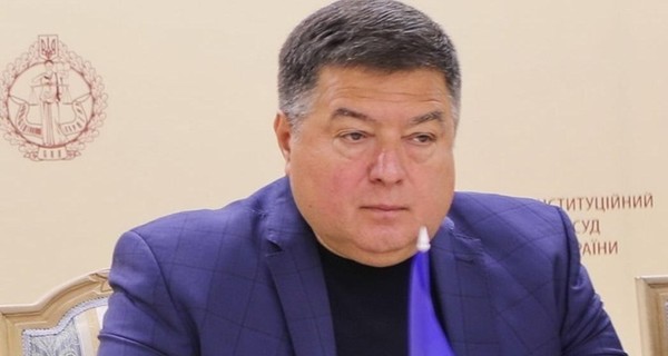 В КСУ отреагировали на отстранение Тупицкого и указали на юридическую ответственность