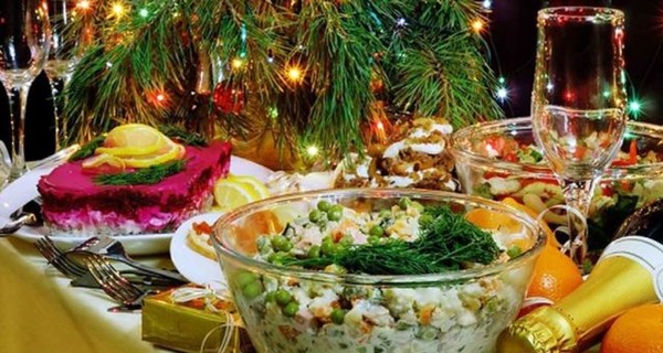 Что ставят на новогодний стол хозяйки в разных регионах Украины