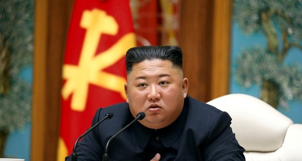 Ким Чен Ын впервые поздравил народ написанным от руки письмом