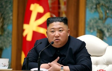 Ким Чен Ын впервые поздравил народ написанным от руки письмом