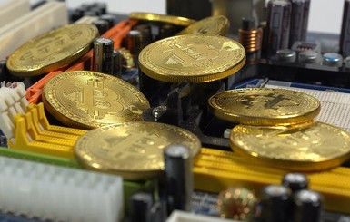 Bitcoin бьет рекорд за рекордом: каковы перспективы криптовалют