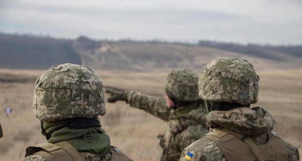 В Рождество украинские военнослужащие открыли ответный огонь на Донбассе