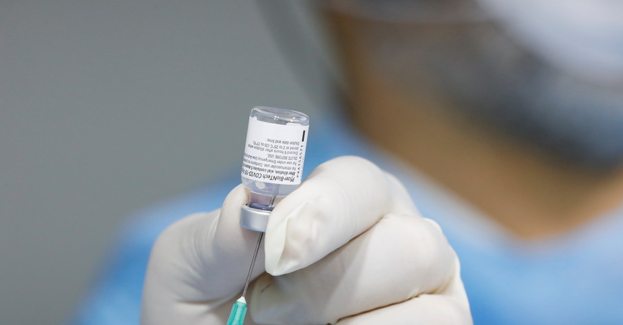 СБУ: В Украине появилась подделка вакцины от коронавируса компании Pfizer