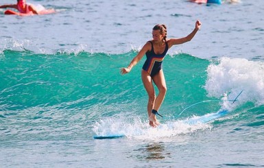 Регина Тодоренко едва не утонула во время серфинга на Бали