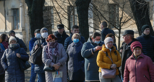 Коронавирусом в Украине за сутки заболели почти восемь тысяч человек