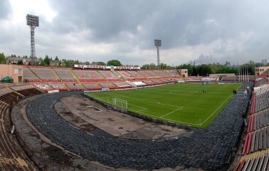 Реконструкция стадиона 