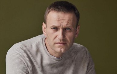 Российские силовики пришли с обыском в квартиру Навального