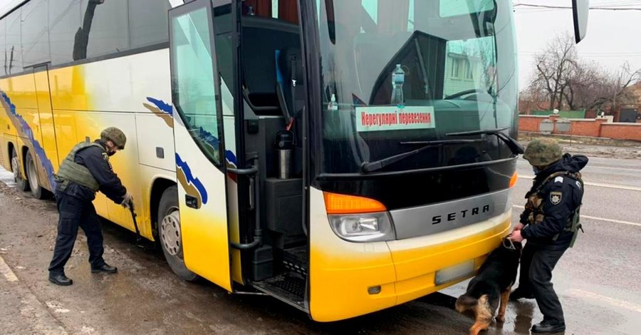 В Харькове сообщили о минировании пассажирского автобуса, который ехал в Киев