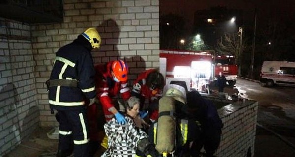 СМИ сообщили имена погибших из-за пожара в Запорожье