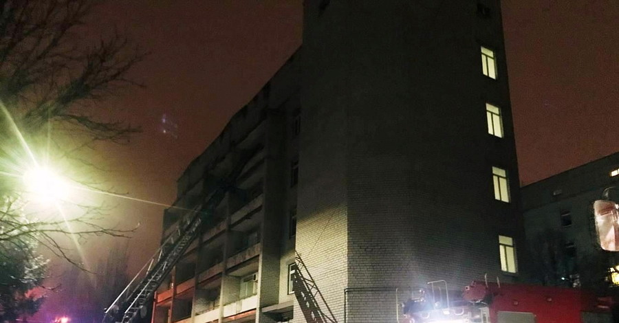 Пожар в больнице в Запорожье 
