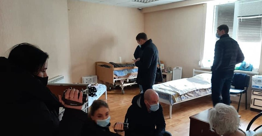 На Днепропетровщине обнаружили дом престарелых, работавший с кучей нарушений