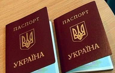 Пресс-конференция по проблемам торговли людьми, рабства и трудоустройства за рубежом - фото