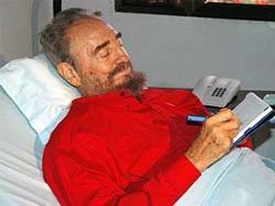 Фиделя Кастро признали лучшим журналистом Кубы 