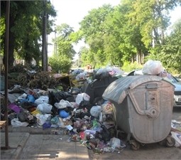Как коммунальщики будут ликвидировать мусором, накопившемся за зиму? 