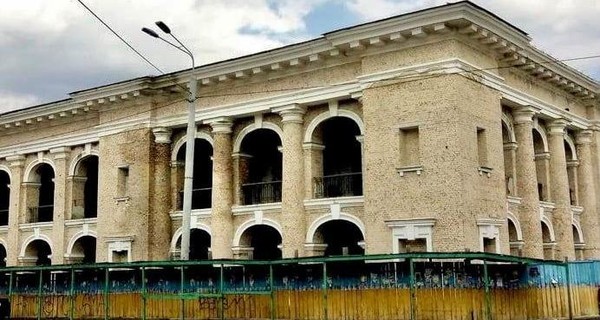 Судьба Гостиного двора: Кличко согласится на идею Ткаченко о музее современного искусства после экспертизы
