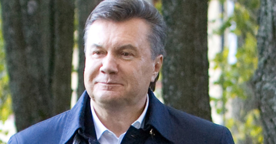 Из-за того что адвокаты Януковича уехали в Москву, суд над экс-президентом перенесли