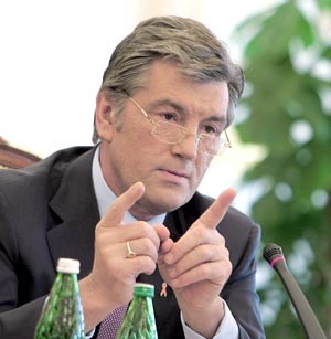 Ющенко хочет лишить депутатов каникул 