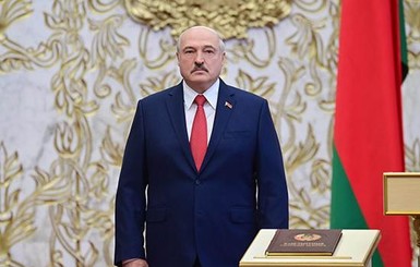 Лукашенко назвал условия своего ухода из власти